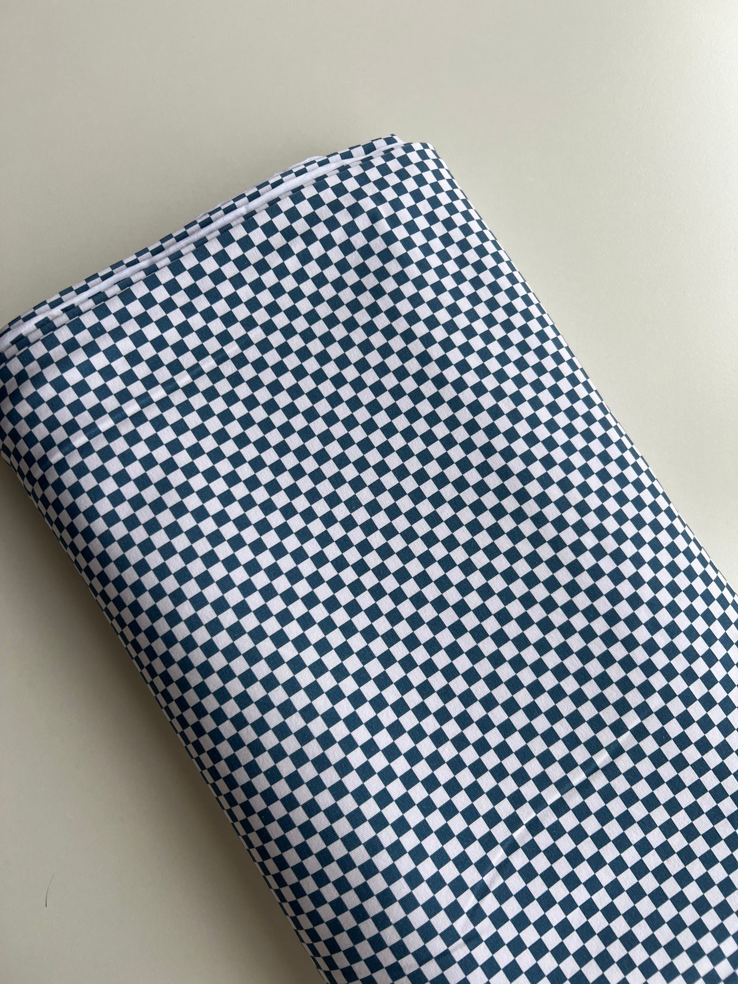 Deep Blue Check l Retail