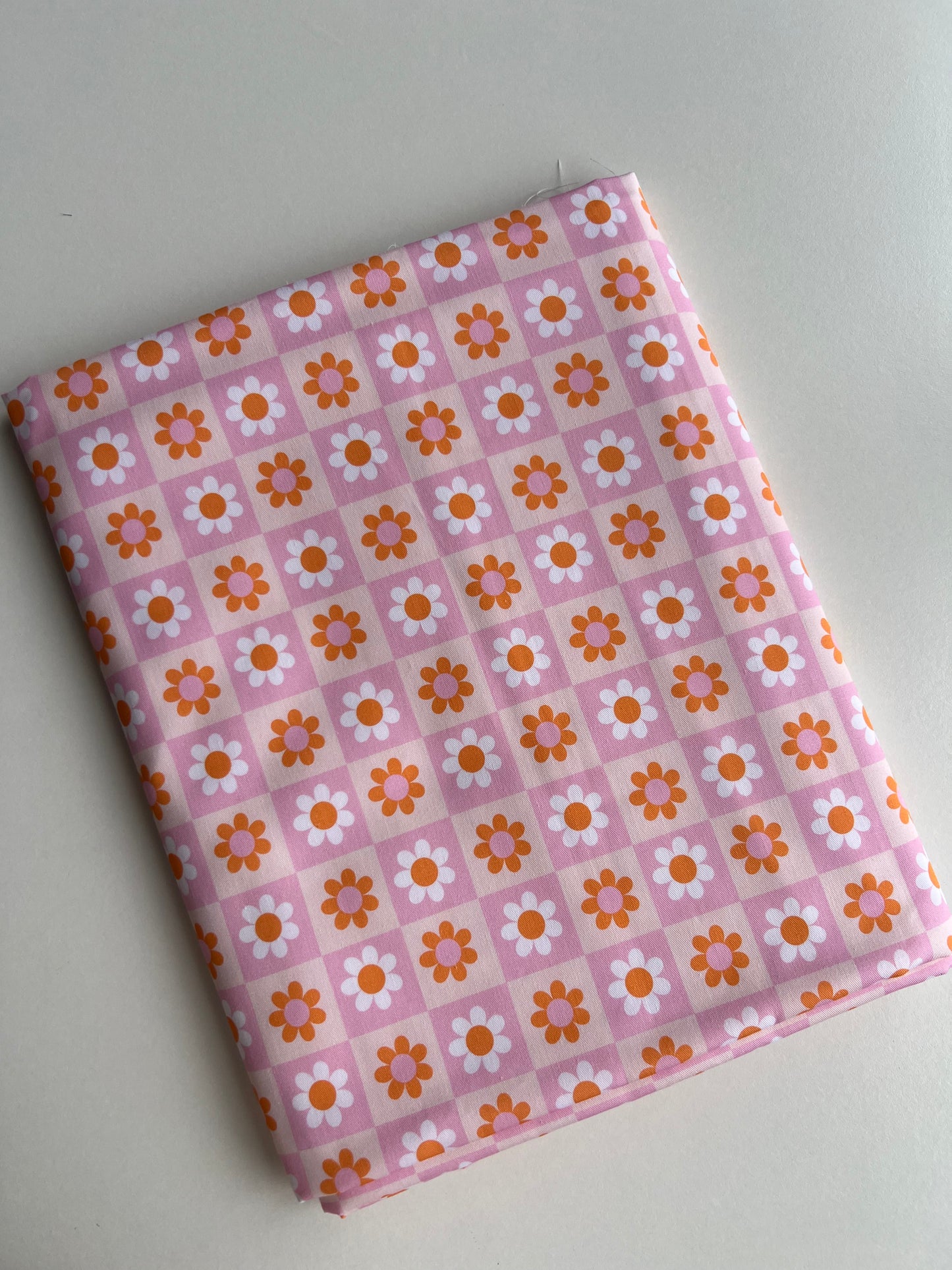 Daisy Check l Retail