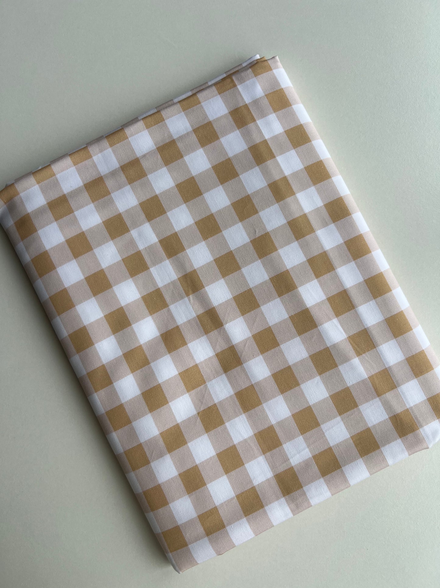 Beige Gingham l Retail